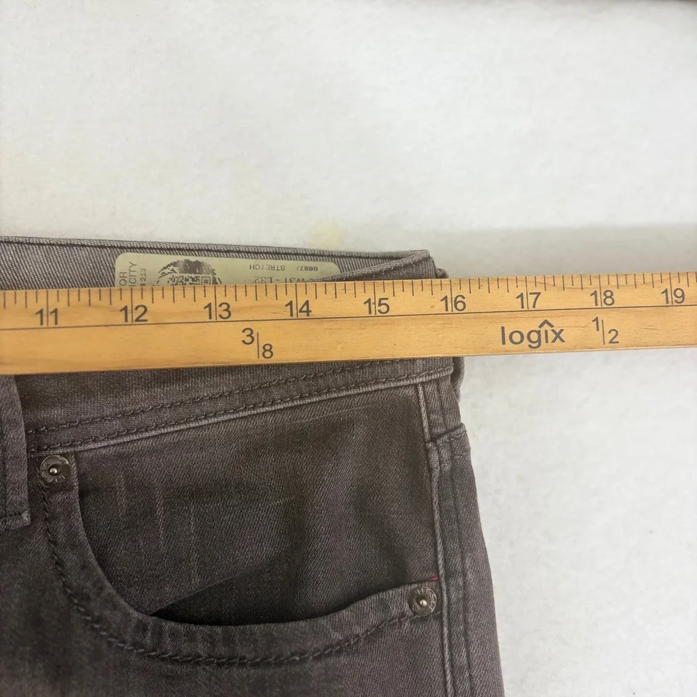 Diesel Larkee Regular Straight Jeans Mens 31x32 0687J Grey Stretch Button Fly